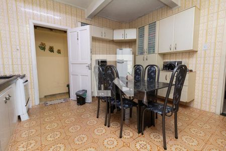 Casa para alugar com 90m², 2 quartos e 3 vagas Casa para alugar com 90m², 2 quartos e 3 vagasCozinha
