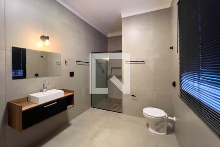 Casa à venda com 200m², 3 quartos e 2 vagas Casa à venda com 200m², 3 quartos e 2 vagasBanheiro