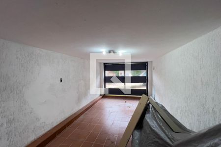 Casa à venda com 200m², 3 quartos e 2 vagas Casa à venda com 200m², 3 quartos e 2 vagasGaragem