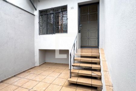 Casa à venda com 200m², 3 quartos e 2 vagas Casa à venda com 200m², 3 quartos e 2 vagasEntrada