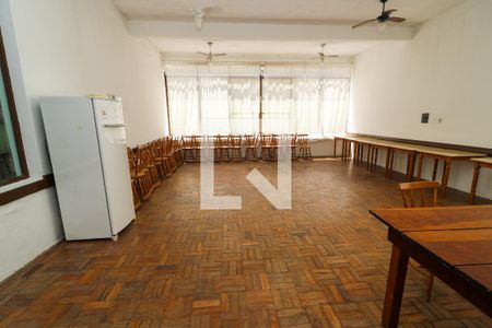 Apartamento à venda com 59m², 2 quartos e sem vagaÁrea comum - Salão de festas