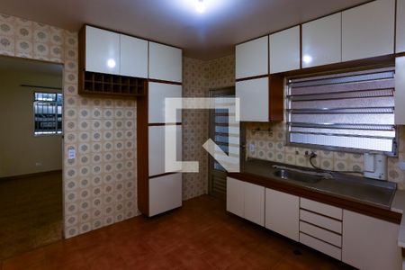 Casa para alugar com 125m², 3 quartos e 2 vagas Casa para alugar com 125m², 3 quartos e 2 vagasCozinha