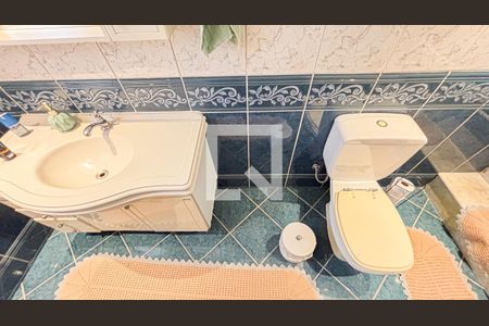 Casa à venda com 193m², 2 quartos e 2 vagas Casa à venda com 193m², 2 quartos e 2 vagasBanheiro da Suíte