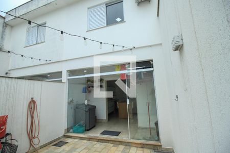 Casa à venda com 146m², 3 quartos e 3 vagas Casa à venda com 146m², 3 quartos e 3 vagasÁrea Externa