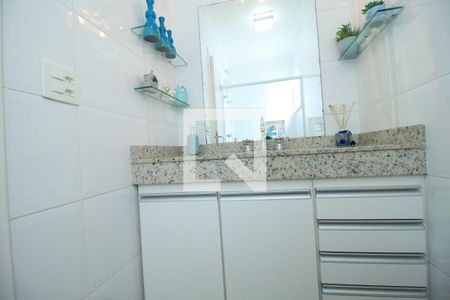 Casa à venda com 146m², 3 quartos e 3 vagas Casa à venda com 146m², 3 quartos e 3 vagasBanheiro/Quarto 2