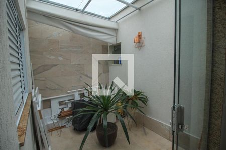 Casa à venda com 146m², 3 quartos e 3 vagas Casa à venda com 146m², 3 quartos e 3 vagasÁrea comum/Quarto