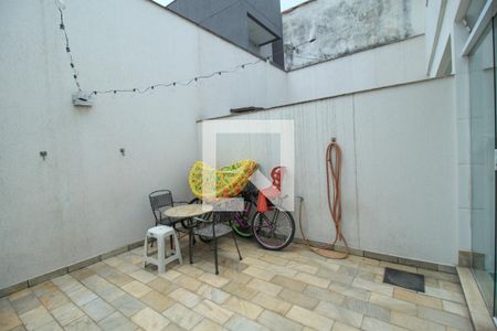 Casa à venda com 146m², 3 quartos e 3 vagas Casa à venda com 146m², 3 quartos e 3 vagasÁrea Externa