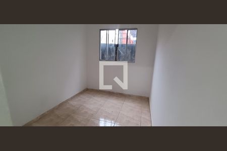 Quarto 2 de apartamento para alugar com 2 quartos, 40m² em Jardim Record, Taboão da Serra