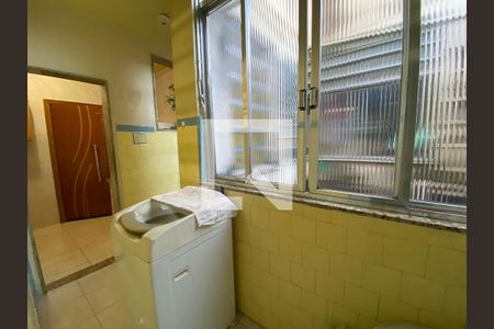 Apartamento à venda com 87m², 2 quartos e sem vaga Apartamento à venda com 87m², 2 quartos e sem vagaÁrea de Serviço