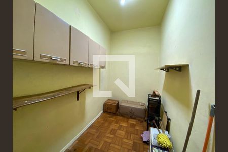 Apartamento à venda com 87m², 2 quartos e sem vaga Apartamento à venda com 87m², 2 quartos e sem vagaQuarto de Serviço