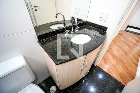 Apartamento à venda com 108m², 3 quartos e 3 vagasBanheiro social