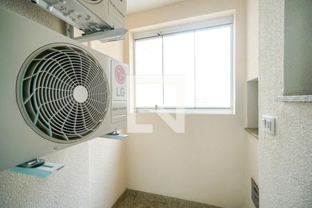 Apartamento à venda com 108m², 3 quartos e 3 vagasVaranda