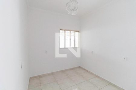 Casa à venda com 240m², 2 quartos e 3 vagas Casa à venda com 240m², 2 quartos e 3 vagasQuarto 2