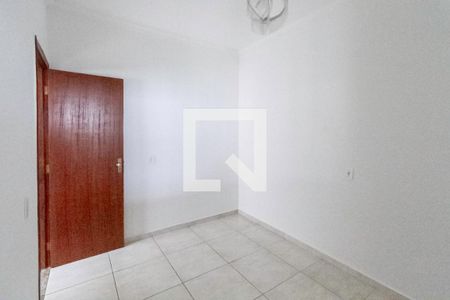 Casa à venda com 240m², 2 quartos e 3 vagas Casa à venda com 240m², 2 quartos e 3 vagasQuarto 2