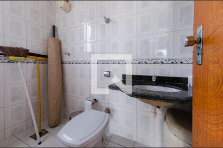 Apartamento à venda com 135m², 3 quartos e 1 vaga Apartamento à venda com 135m², 3 quartos e 1 vagaBanheiro 2