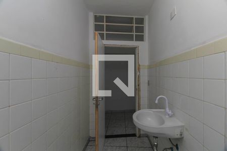 Casa à venda com 313m², 4 quartos e 3 vagasBanheiro de serviço