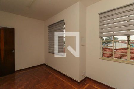 Casa à venda com 313m², 4 quartos e 3 vagasQuarto 1