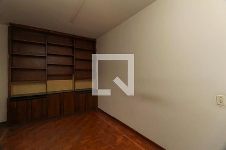 Casa à venda com 313m², 4 quartos e 3 vagasQuarto 1