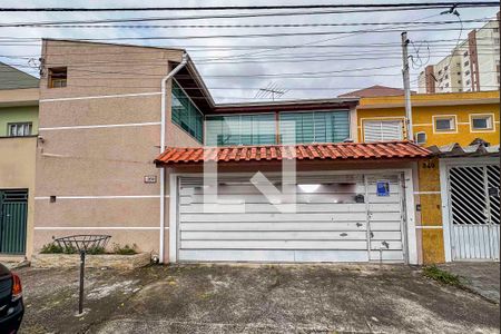 Fachada de casa para alugar com 3 quartos, 180m² em Vila Pires, Santo André