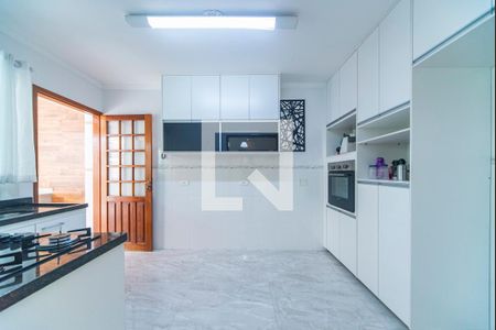 Cozinha de casa para alugar com 3 quartos, 180m² em Vila Pires, Santo André