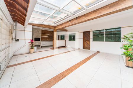 Casa para alugar com 180m², 3 quartos e 2 vagas Casa para alugar com 180m², 3 quartos e 2 vagasGaragem