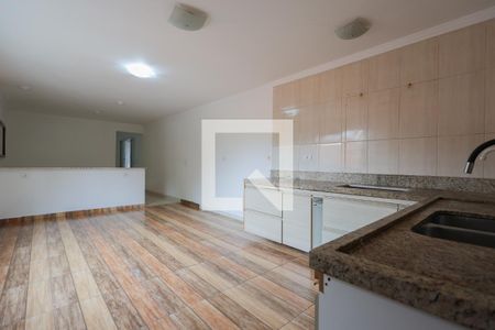 Casa à venda com 70m², 2 quartos e 1 vaga Casa à venda com 70m², 2 quartos e 1 vagaCozinha