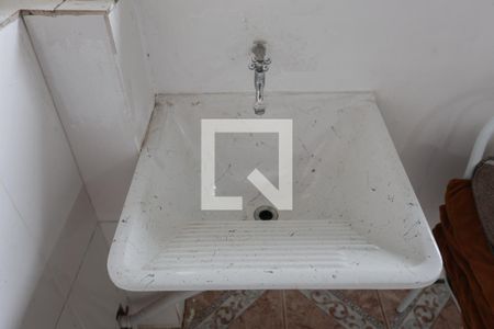 Casa à venda com 70m², 2 quartos e 1 vaga Casa à venda com 70m², 2 quartos e 1 vagaÁrea de serviço