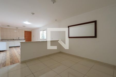 Casa à venda com 70m², 2 quartos e 1 vaga Casa à venda com 70m², 2 quartos e 1 vagaCopa