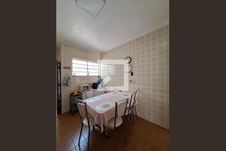 Casa à venda com 240m², 3 quartos e 3 vagasCozinha