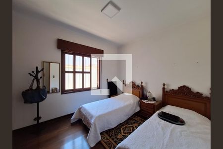 Casa à venda com 240m², 3 quartos e 3 vagasQuarto 2