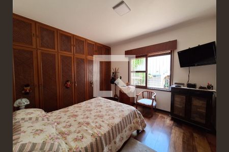 Casa à venda com 240m², 3 quartos e 3 vagasQuarto 3