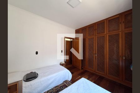 Casa à venda com 240m², 3 quartos e 3 vagasQuarto 2