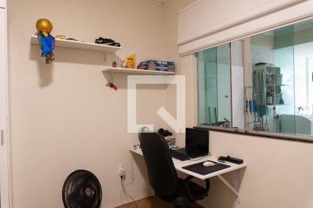 Casa à venda com 320m², 5 quartos e 4 vagasquarto 3