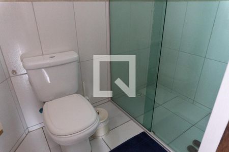 Casa à venda com 320m², 5 quartos e 4 vagasBanheiro 2