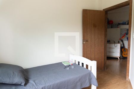 Casa à venda com 320m², 5 quartos e 4 vagasquarto 4