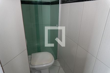 Casa à venda com 320m², 5 quartos e 4 vagasBanheiro 1