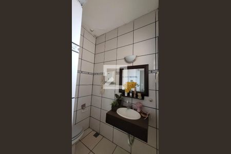 Casa à venda com 342m², 4 quartos e 4 vagasBanheiro do Escritório