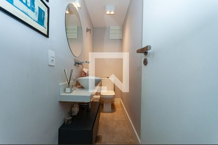 Apartamento à venda com 135m², 3 quartos e 1 vaga Apartamento à venda com 135m², 3 quartos e 1 vagaLavabo