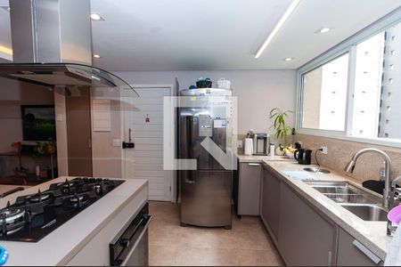 Apartamento à venda com 135m², 3 quartos e 1 vaga Apartamento à venda com 135m², 3 quartos e 1 vagaCozinha Americana