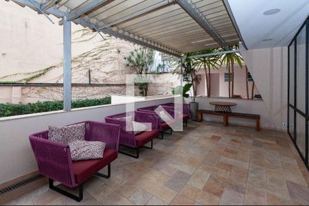 Apartamento à venda com 135m², 3 quartos e 1 vaga Apartamento à venda com 135m², 3 quartos e 1 vagaÁrea Comum - Salão de Festas