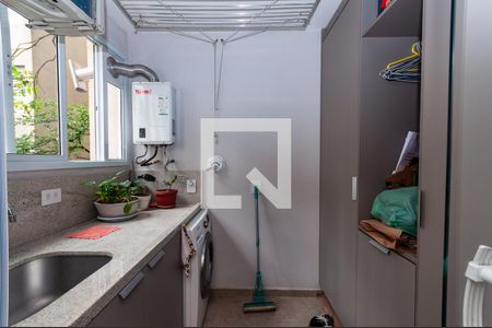Apartamento à venda com 135m², 3 quartos e 1 vaga Apartamento à venda com 135m², 3 quartos e 1 vagaÁrea de Serviço