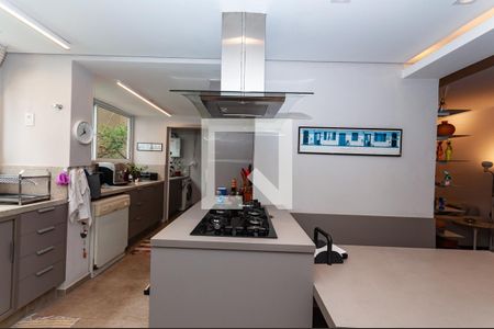 Apartamento à venda com 135m², 3 quartos e 1 vaga Apartamento à venda com 135m², 3 quartos e 1 vagaCozinha Americana