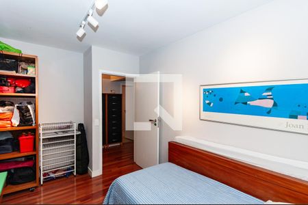 Apartamento à venda com 135m², 3 quartos e 1 vaga Apartamento à venda com 135m², 3 quartos e 1 vagaQuarto 2