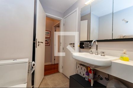 Apartamento à venda com 135m², 3 quartos e 1 vaga Apartamento à venda com 135m², 3 quartos e 1 vagaBanheiro Social