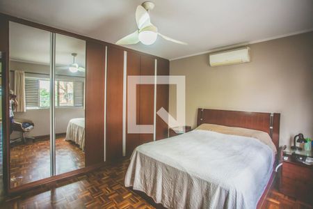 Casa para alugar com 270m², 3 quartos e 6 vagas Casa para alugar com 270m², 3 quartos e 6 vagasSuíte