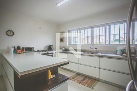 Casa para alugar com 270m², 3 quartos e 6 vagas Casa para alugar com 270m², 3 quartos e 6 vagasCozinha