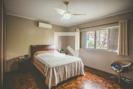 Casa para alugar com 270m², 3 quartos e 6 vagas Casa para alugar com 270m², 3 quartos e 6 vagasSuíte