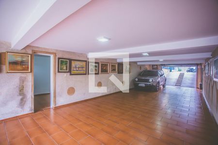 Casa para alugar com 270m², 3 quartos e 6 vagas Casa para alugar com 270m², 3 quartos e 6 vagasGaragem
