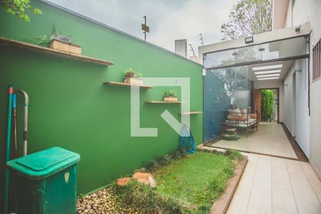 Casa para alugar com 270m², 3 quartos e 6 vagas Casa para alugar com 270m², 3 quartos e 6 vagasÁrea de comum