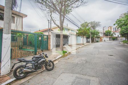 Casa para alugar com 270m², 3 quartos e 6 vagas Casa para alugar com 270m², 3 quartos e 6 vagasVista da Rua